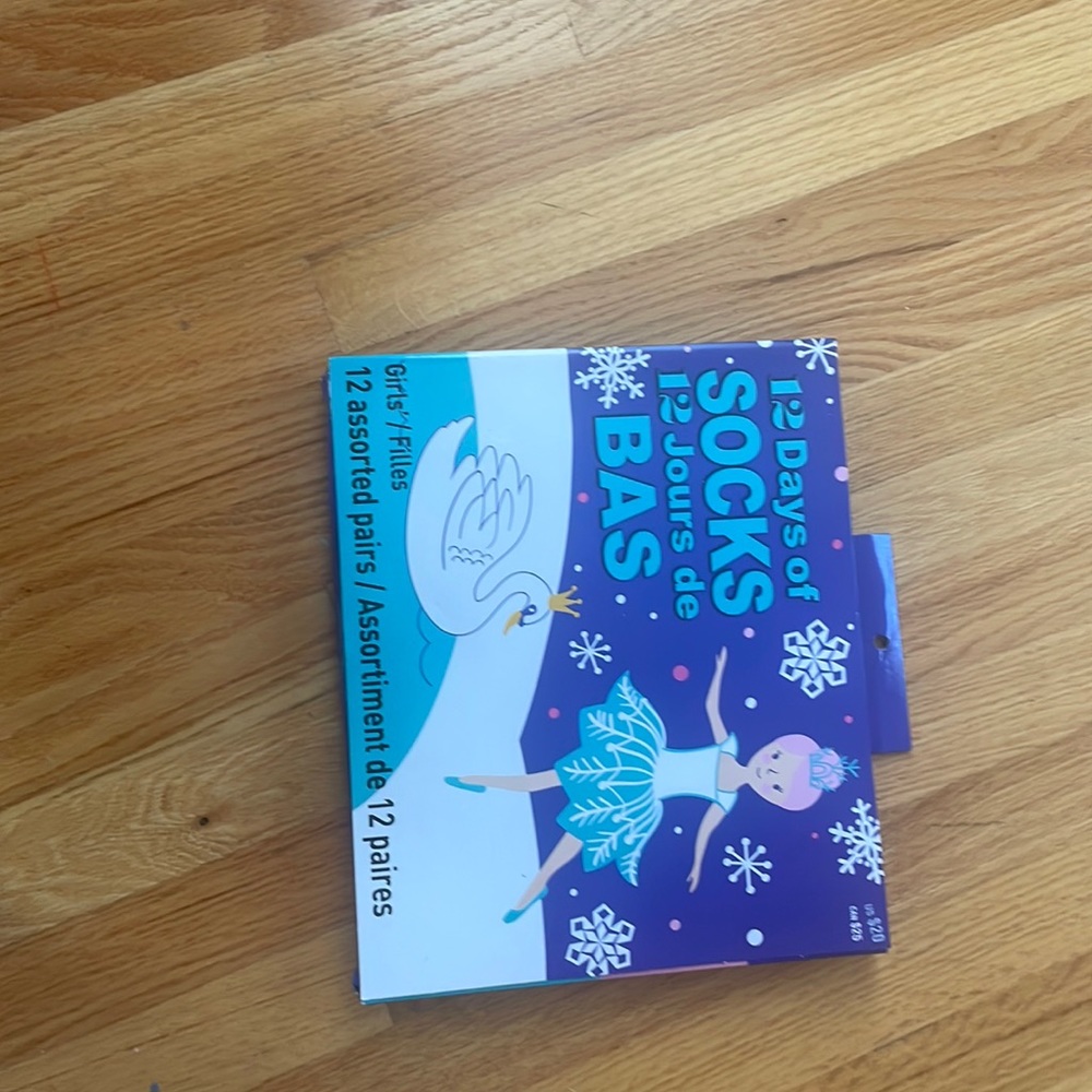 12 days of girls socks unopened